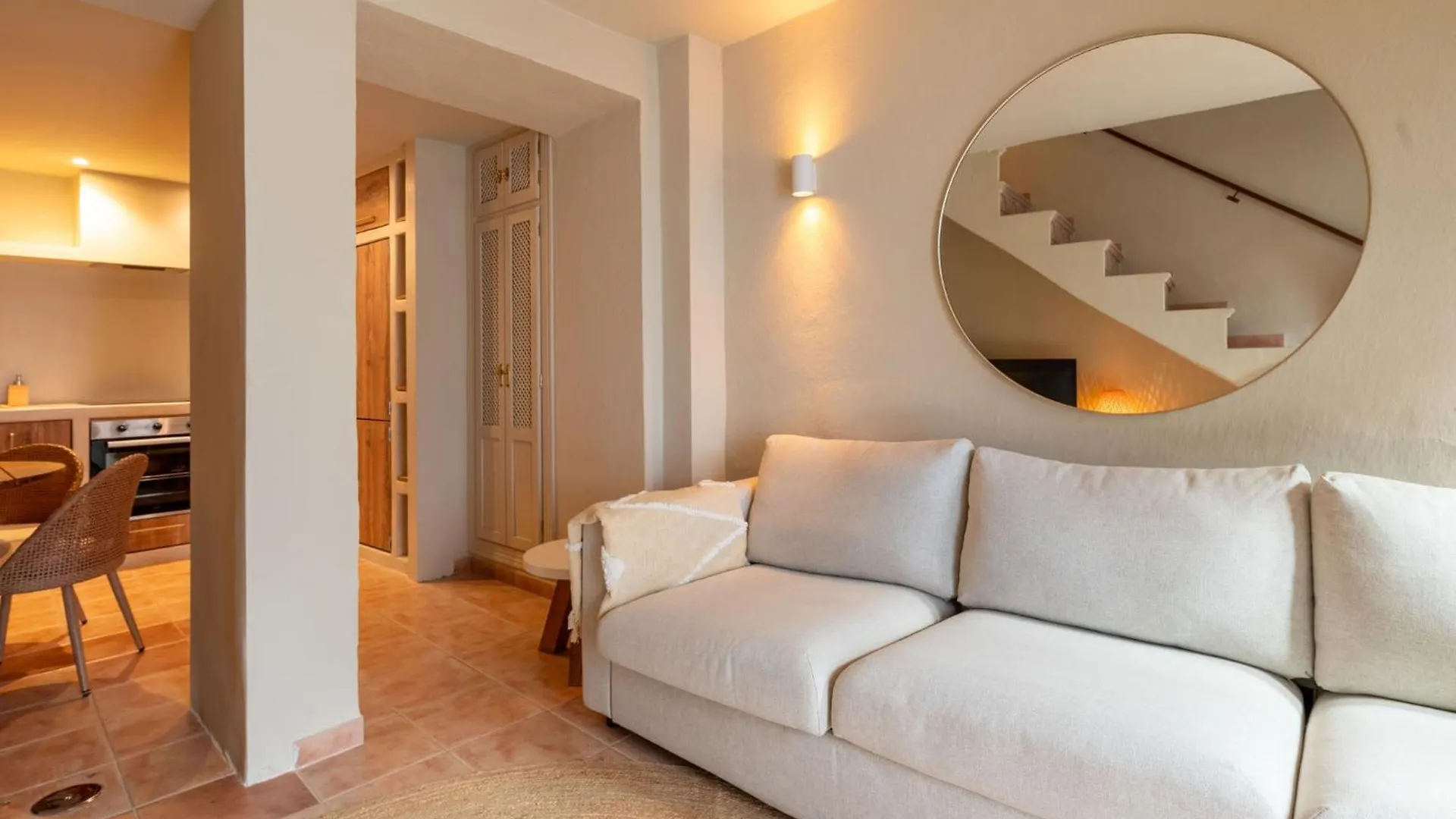 Дом отдыха Gehele Accommodatie Exclusief Luxe Townhouse In Ojen Marbella